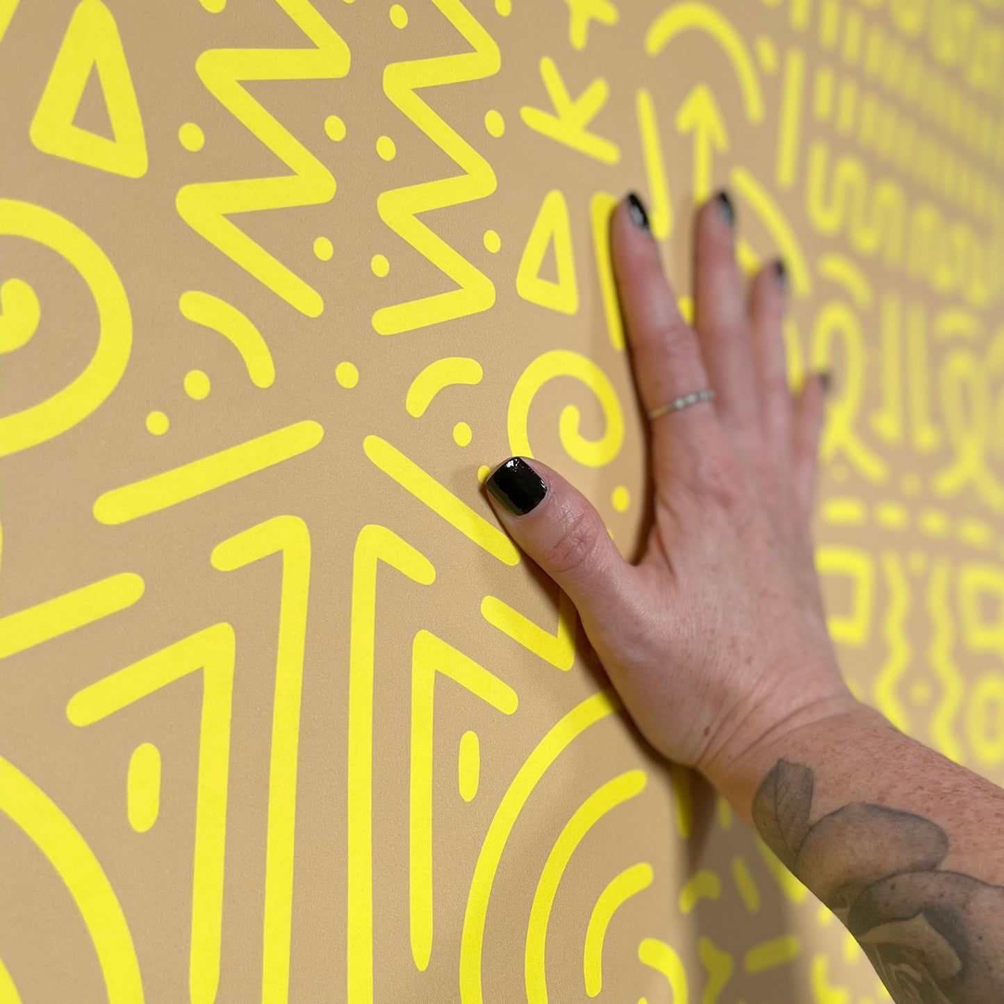 Banana-Cama Wallpaper