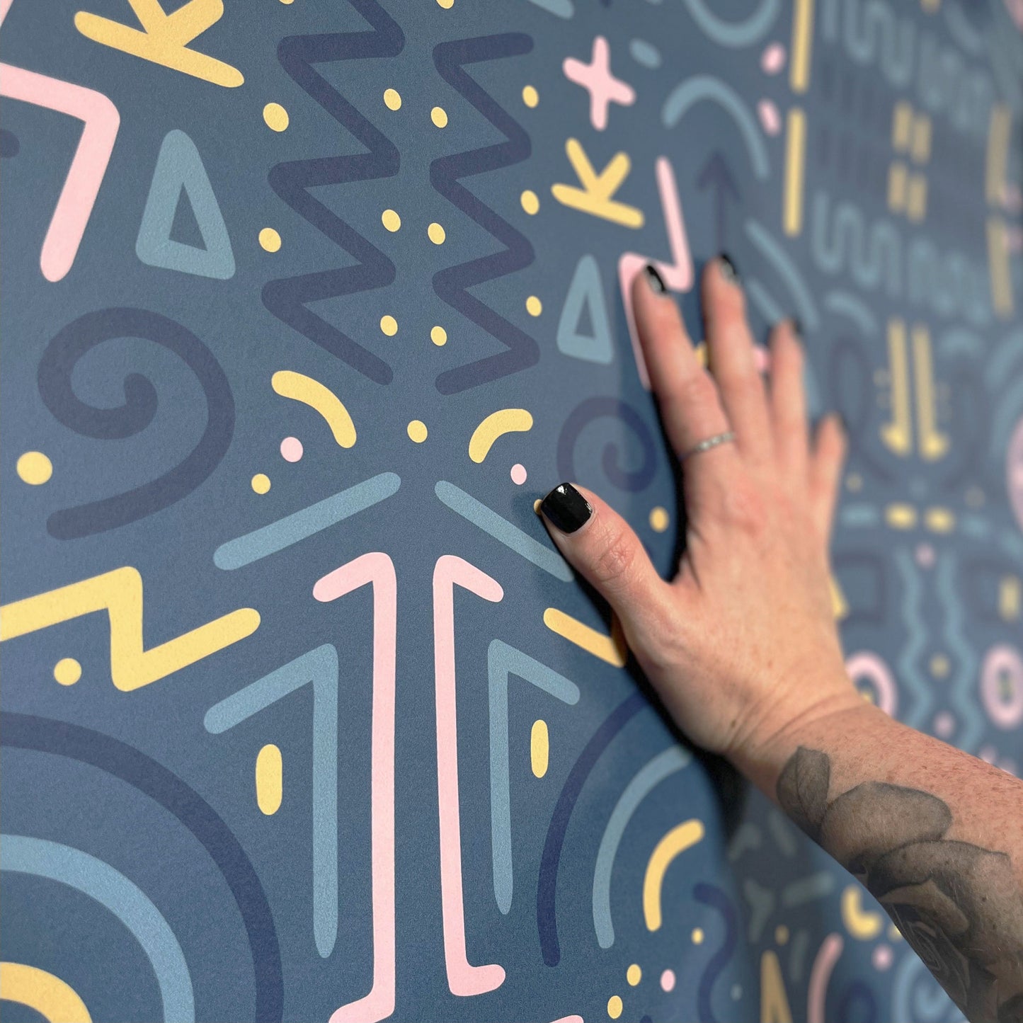 Bluey Lewis Wallpaper